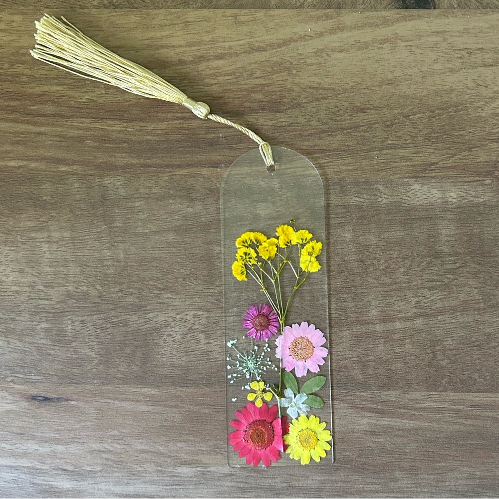 Pressed Flower Bookmark